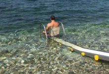 Photo of A Bari la prima passerella per i disabili. E il mare finalmente diventa un bene di tutti