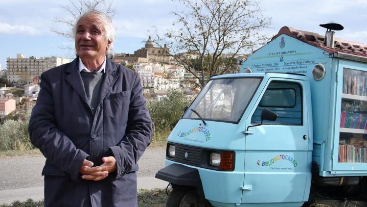 Il maestro Antonio La Cava 