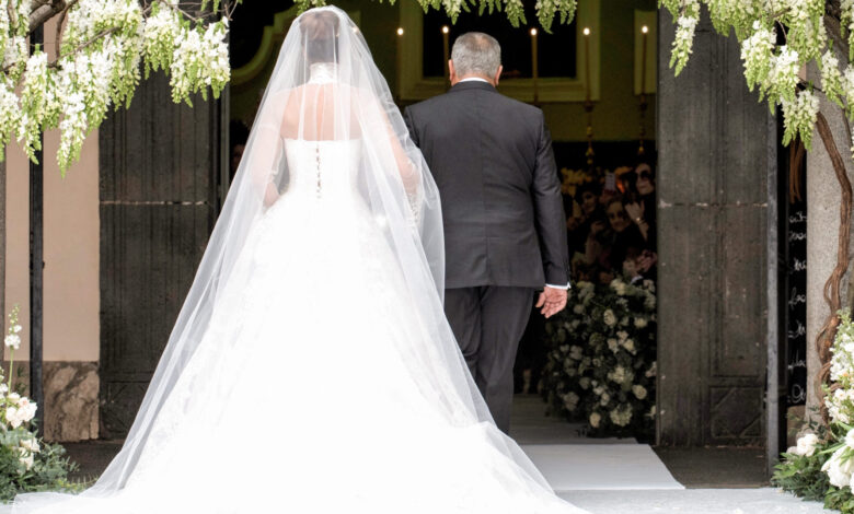 Suocera si veste come la sposa e rovina il matrimonio