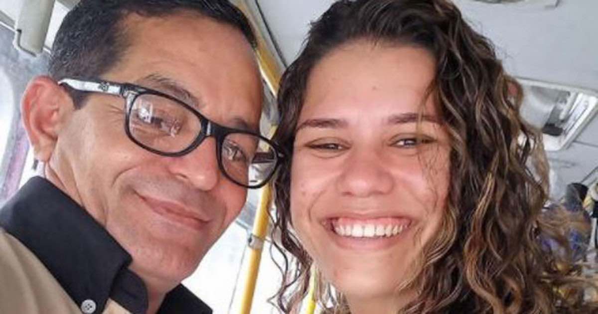 Un autista del bus accompagna gratis una giovane