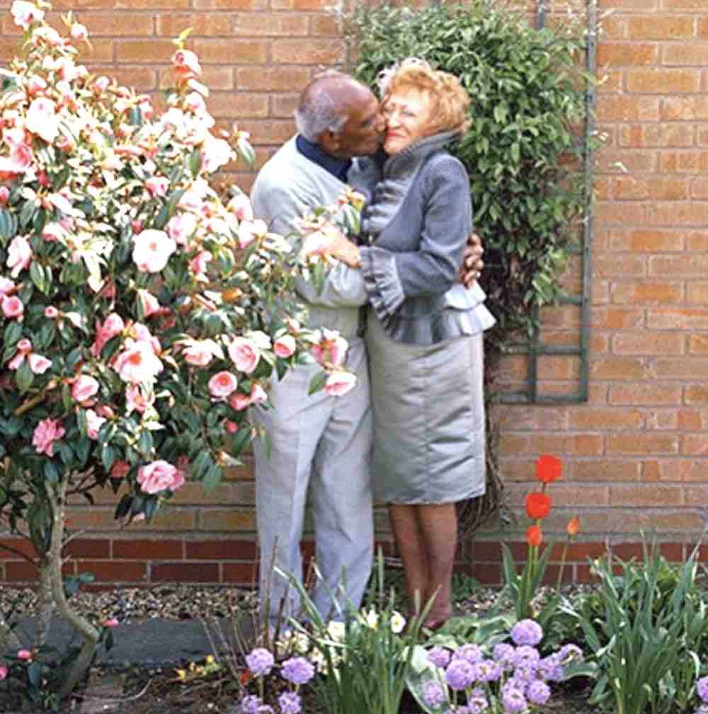 Sposa un uomo di colore2